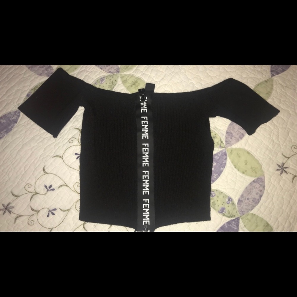 Black cropped top